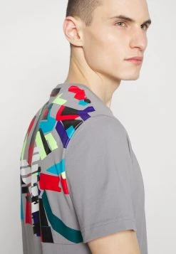 EA7 Emporio Armani Homme T Shirt Imprimé Grey -EA7 Emporio Armani Soldes Magasin acfbb3e851cb4259acd00d51446477a5