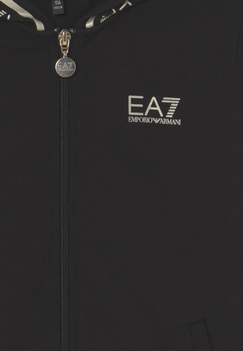 EA7 Emporio Armani Enfant Sweat à Capuche Zippé Black 3 EA7 Emporio Armani Enfant Sweat à Capuche Zippé Black – Image 3