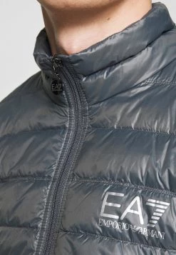 EA7 Emporio Armani JACKET Doudoune Iron Gate Homme -EA7 Emporio Armani Soldes Magasin bf99ec78d8714bf3892043049946780c