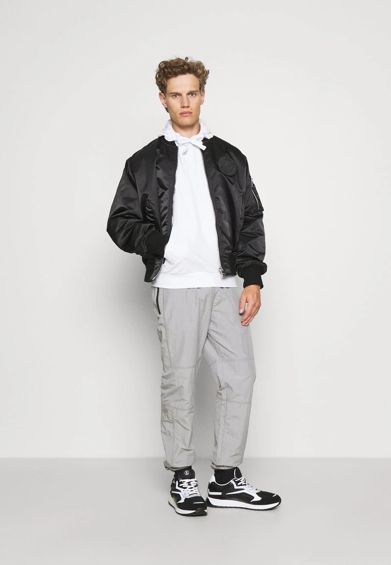 EA7 Emporio Armani Sweat à Capuche White Homme 2 EA7 Emporio Armani Sweat à Capuche White Homme – Image 2