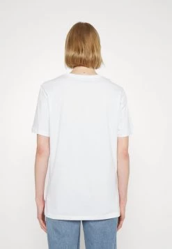 EA7 Emporio Armani T Shirt Imprimé White Femme -EA7 Emporio Armani Soldes Magasin c3f56947c86b4c4aaa548b9362b7e45e