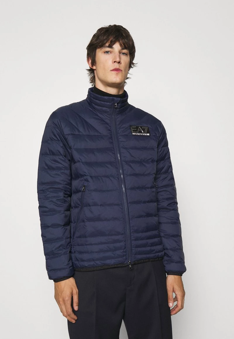 EA7 Emporio Armani Homme Veste D'hiver Dark Blue/silver Coloured 1 EA7 Emporio Armani Homme Veste D'hiver Dark Blue/silver Coloured