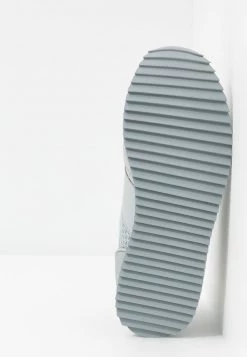 EA7 Emporio Armani Homme Baskets Basses Grey -EA7 Emporio Armani Soldes Magasin d823f47ac89f4ff7b6d1977d8ac88627