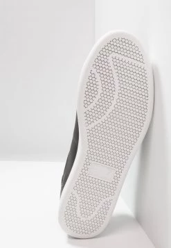 EA7 Emporio Armani UNISEX Baskets Basses Black -EA7 Emporio Armani Soldes Magasin db36898fbdf440898559db6b03982838