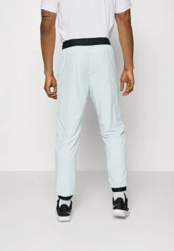 EA7 Emporio Armani Homme TENNIS PRO TRACK SUIT SET Survêtement Azzurro -EA7 Emporio Armani Soldes Magasin dc3e0b7eff1e434aa3b67584ae7d3a92