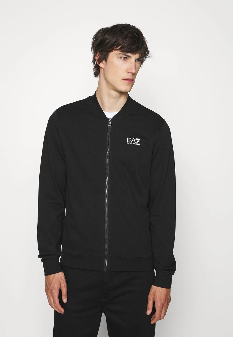 EA7 Emporio Armani Homme Sweat à Capuche Zippé Black 1 EA7 Emporio Armani Homme Sweat à Capuche Zippé Black