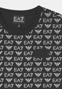EA7 Emporio Armani MONOGRAM UNISEX T Shirt Imprimé Fancy Black White -EA7 Emporio Armani Soldes Magasin e61f8d4b72c94e2186cef53d3d555426