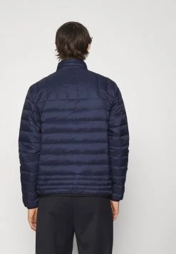 EA7 Emporio Armani Homme Veste D'hiver Dark Blue/silver Coloured 7 EA7 Emporio Armani Homme Veste D'hiver Dark Blue/silver Coloured -EA7 Emporio Armani Soldes Magasin e79f2943cf3144cf92491341dde2744d