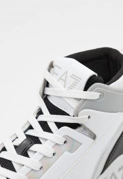EA7 Emporio Armani UNISEX Baskets Montantes White -EA7 Emporio Armani Soldes Magasin e82e6cf365874214b8f7f8e6aa8ff8aa