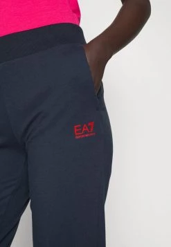 EA7 Emporio Armani Pantalon De Survêtement Navy/red Femme 11 EA7 Emporio Armani Pantalon De Survêtement Navy/red Femme -EA7 Emporio Armani Soldes Magasin e92f3a9d26894f8aa7ebb74208297afe