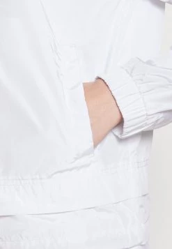 EA7 Emporio Armani TENNIS CLUB JACKET Veste Coupe Vent Bianco Femme 11 EA7 Emporio Armani TENNIS CLUB JACKET Veste Coupe Vent Bianco Femme -EA7 Emporio Armani Soldes Magasin f0b2536517e3483eb3081f915c020928