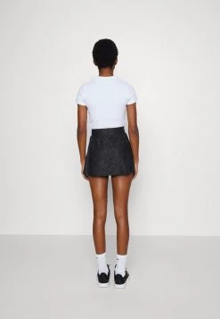 EA7 Emporio Armani TENNIS PRO SKIRT Jupe De Sport Nero Femme -EA7 Emporio Armani Soldes Magasin f1eaacd68ed04c1388d5aa6e5948a6be