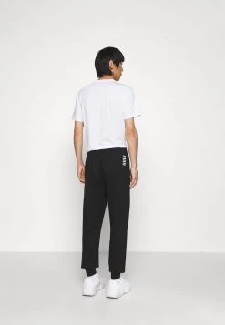 EA7 Emporio Armani Homme Pantalon De Survêtement Black -EA7 Emporio Armani Soldes Magasin f879c854ce2b45d0a8e06a4226fbfdb5