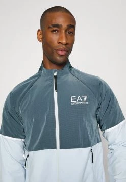 EA7 Emporio Armani Homme TENNIS PRO TRACK SUIT SET Survêtement Azzurro -EA7 Emporio Armani Soldes Magasin f9b60b62ff854a318525a665d50e5f57