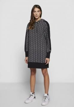 EA7 Emporio Armani Femme HOODIE DRESS ALLOVER LOGO Robe De Jour Fancy Black/white -EA7 Emporio Armani Soldes Magasin fc03fcc6510e4a29b487c0d54d3c1ab1