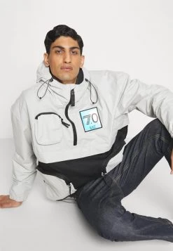 EA7 Emporio Armani Veste Mi Saison Grey/black Homme -EA7 Emporio Armani Soldes Magasin ff52266dd17f4c8795e8fbd834f43db0