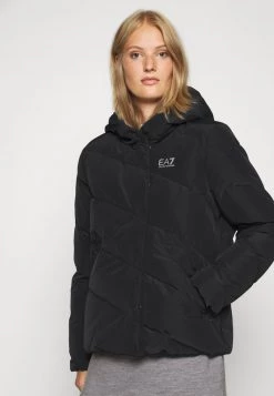 EA7 Emporio Armani Veste D'hiver Black Femme -EA7 Emporio Armani Soldes Magasin 076098f4f92d4b9f910eaeb7bbc2daca