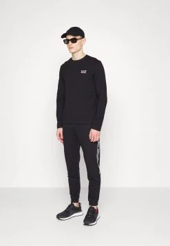 EA7 Emporio Armani Soldes Magasin -EA7 Emporio Armani Soldes Magasin 08c72156d0cf464f9cc564af173692a4