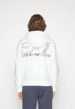 EA7 Emporio Armani JACKET Veste Mi Saison White Homme 9 EA7 Emporio Armani JACKET Veste Mi Saison White Homme -EA7 Emporio Armani Soldes Magasin 0c7c01892a494d70bb81731274824164