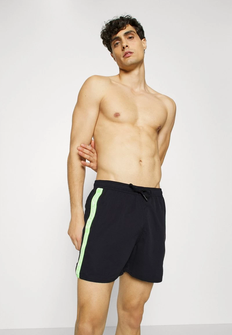 EA7 Emporio Armani SEA WORLD MENS Short De Bain Nero Homme 1 EA7 Emporio Armani SEA WORLD MENS Short De Bain Nero Homme