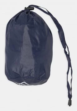 EA7 Emporio Armani TRAIN CORE BOY GIRL UNISEX Veste Sans Manches Dark Blue 7 EA7 Emporio Armani TRAIN CORE BOY GIRL UNISEX Veste Sans Manches Dark Blue -EA7 Emporio Armani Soldes Magasin 23214074213f4f53aecac440a4ec9585