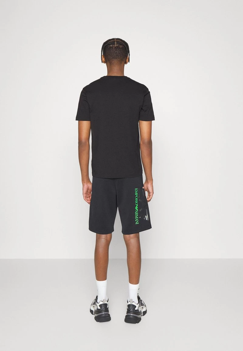 EA7 Emporio Armani BERMUDA Short Black Homme 3 EA7 Emporio Armani BERMUDA Short Black Homme – Image 3