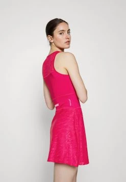 EA7 Emporio Armani Femme TENNIS PRO DRESS Robe De Sport Rosa Scuro -EA7 Emporio Armani Soldes Magasin 35396605baa24557a0675004660b46ad