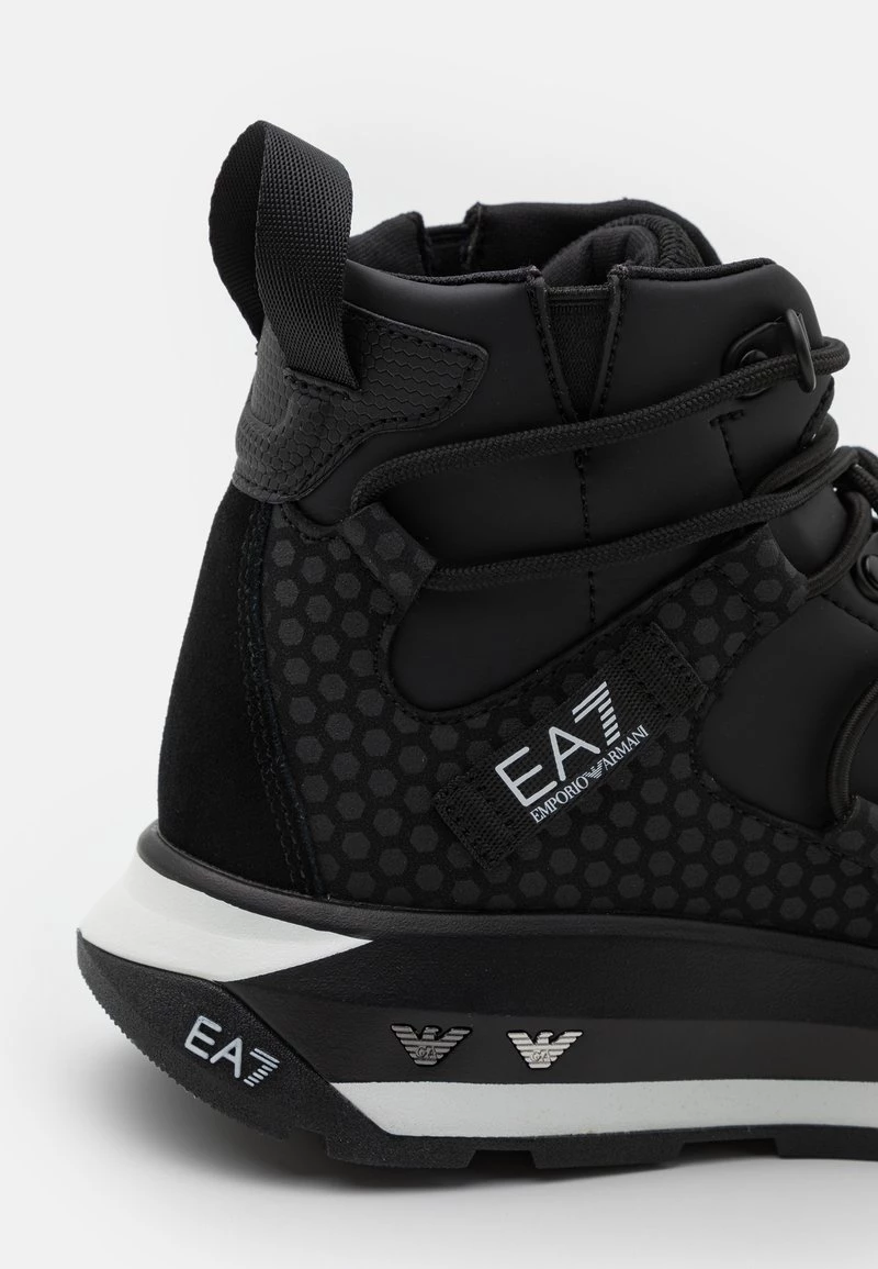 EA7 Emporio Armani UNISEX Bottines à Lacets Black 6 EA7 Emporio Armani UNISEX Bottines à Lacets Black – Image 6