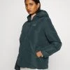 EA7 Emporio Armani Femme Veste D'hiver Green Glabes