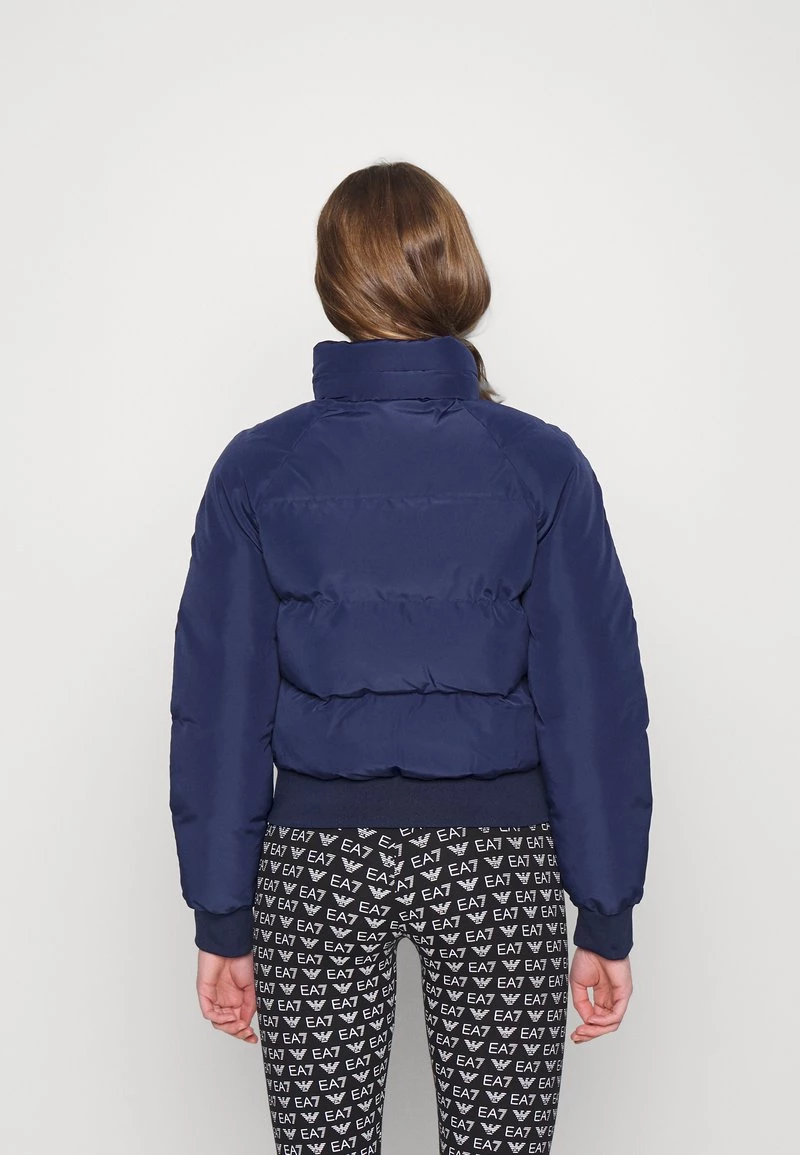 EA7 Emporio Armani Femme Veste D'hiver Navy Blue/silver 3 EA7 Emporio Armani Femme Veste D'hiver Navy Blue/silver – Image 3