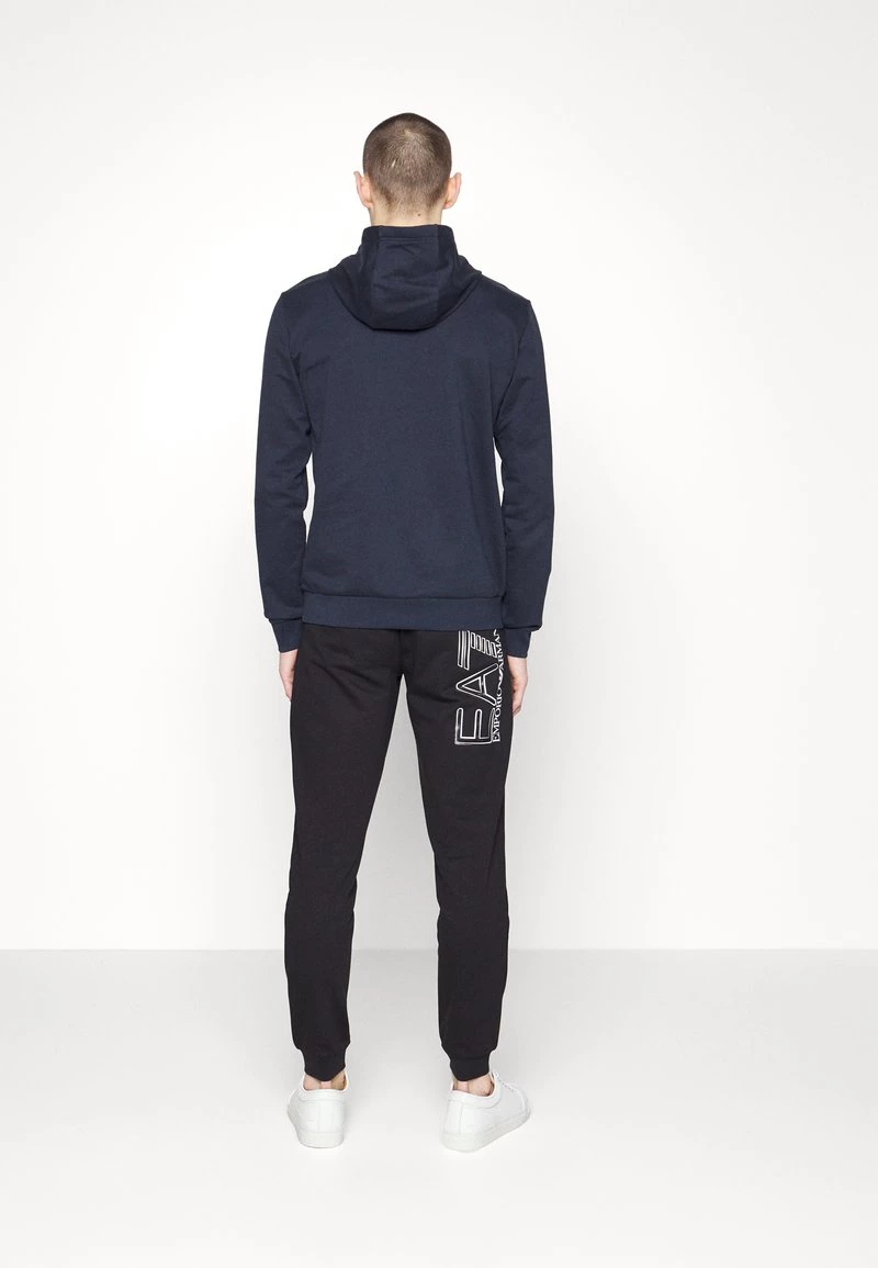 EA7 Emporio Armani Sweatshirt Dark Blue Homme 3 EA7 Emporio Armani Sweatshirt Dark Blue Homme – Image 3
