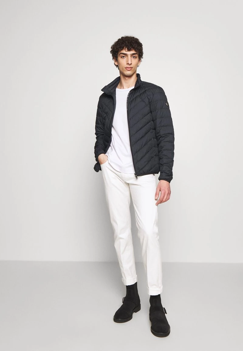 EA7 Emporio Armani GIACCA Doudoune Blue Notte Homme 2 EA7 Emporio Armani GIACCA Doudoune Blue Notte Homme – Image 2