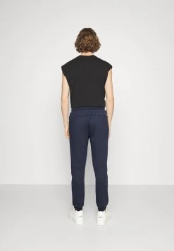 EA7 Emporio Armani TROUSER Pantalon De Survêtement Blue Homme -EA7 Emporio Armani Soldes Magasin 8a570676d81d4e2495e1d12febdb5c09