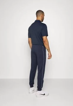 EA7 Emporio Armani TENNIS CLUB PANTS Pantalon De Survêtement Blue Navy Homme -EA7 Emporio Armani Soldes Magasin 9ba74c2bf8624a359b4a4f68303916c0