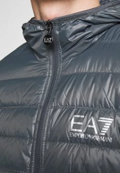 EA7 Emporio Armani Homme Doudoune Iron Gate -EA7 Emporio Armani Soldes Magasin ab86fde298334c018eb9fd297ae004b1