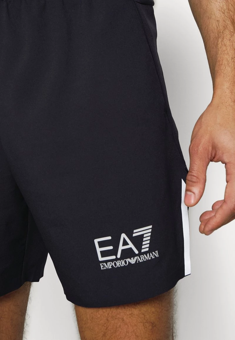 EA7 Emporio Armani TENNIS PRO Short De Sport Blu Navy Homme 5 EA7 Emporio Armani TENNIS PRO Short De Sport Blu Navy Homme – Image 5