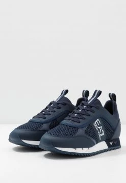 EA7 Emporio Armani Homme Baskets Basses Navy 8 EA7 Emporio Armani Homme Baskets Basses Navy -EA7 Emporio Armani Soldes Magasin cd890bb1b136415a8249f3aad0b2c414