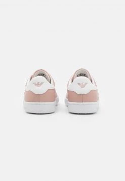 EA7 Emporio Armani Enfant Baskets Basses Light Pink -EA7 Emporio Armani Soldes Magasin d240d65b80604024a04240856cac69e0