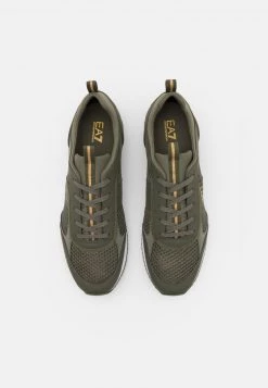 EA7 Emporio Armani Baskets Basses Grape/gold Homme -EA7 Emporio Armani Soldes Magasin e75d17b3ab9c4031a40457fe5c8d4377