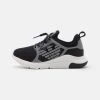EA7 Emporio Armani UNISEX Baskets Basses Black/silver