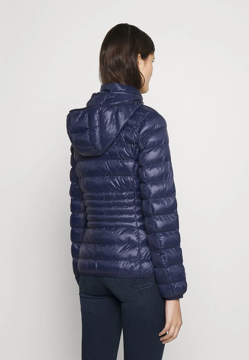 EA7 Emporio Armani Veste D'hiver Navy Blue Femme 3 EA7 Emporio Armani Veste D'hiver Navy Blue Femme – Image 3